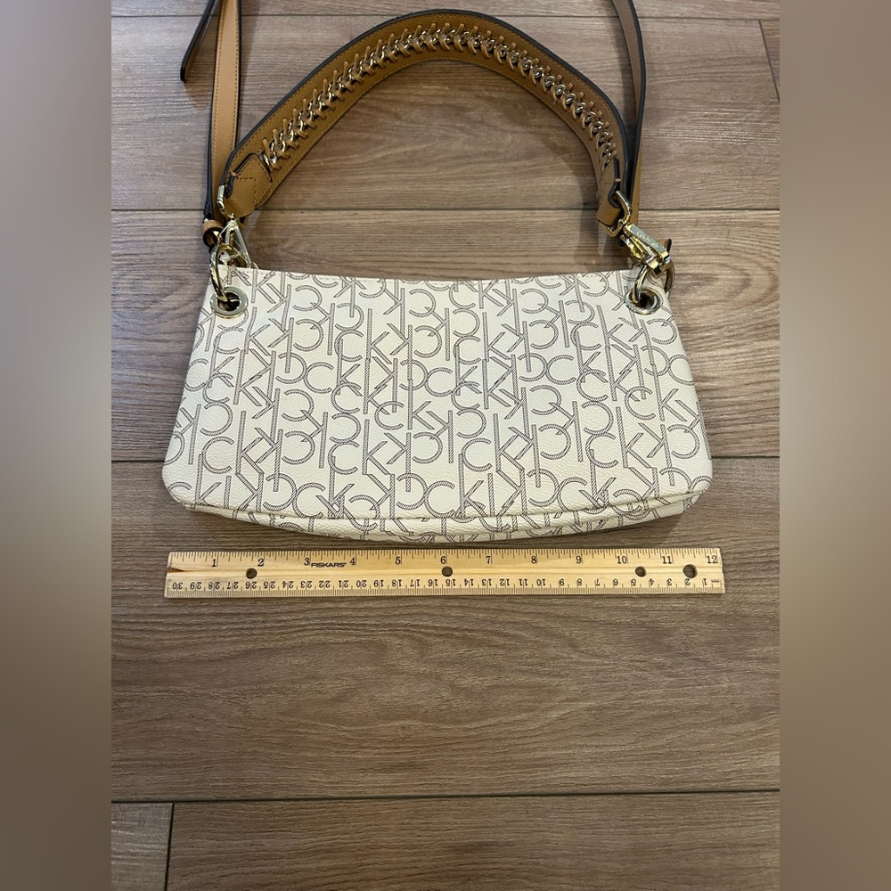 Calvin Klein Monogram Baguette Shoulder Bag w Removable Straps NWOT - Picture 6 of 11